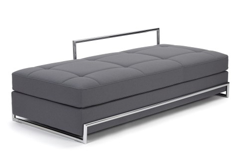 classicon-day-bed-by-eileen-gray-01